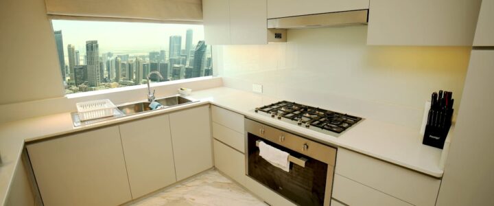 15 Smart Design Hacks for Small High-Rise Apartment Interiors That Actually Work